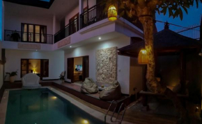 Green House Villa Kuta by Luxury Degree